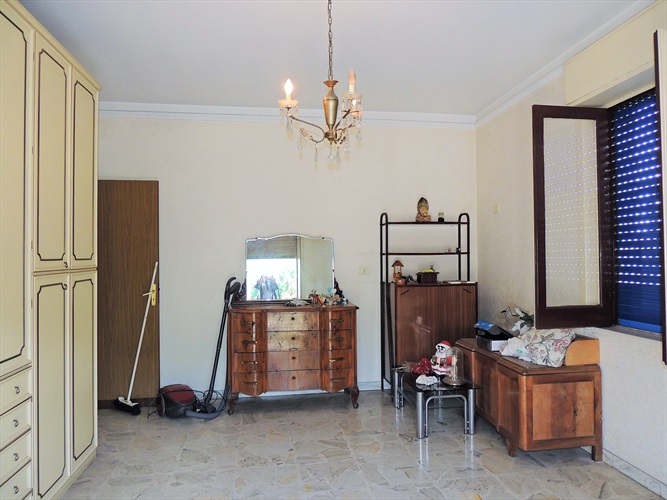 indipendente in vendita Spadafora case quattropareti