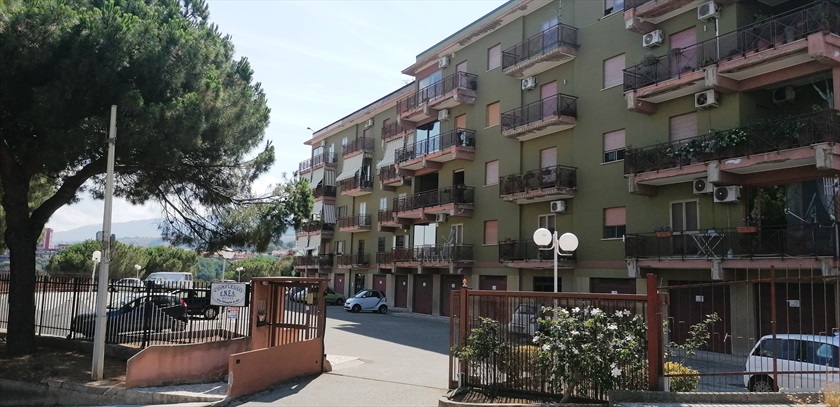 Appartamento In Vendita Via San Licandro Coop Enes Messina Casequattroparetiit