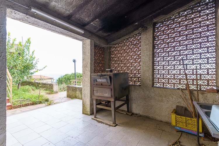 in vendita Spadafora Messina Casequattropareti