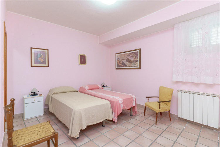 in vendita Spadafora Messina Casequattropareti