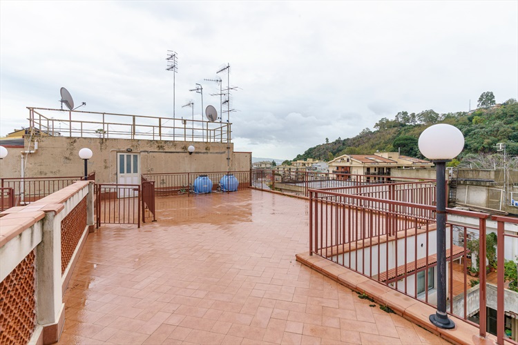 appartamenti con terrazzo  in zona nord 