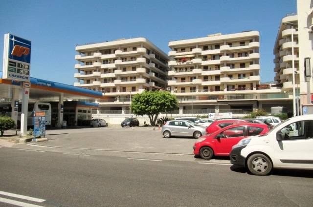 DEPOSITO A MESSINA SUD