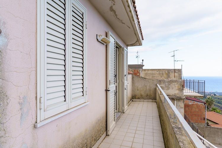in vendita a Spadafora Messina