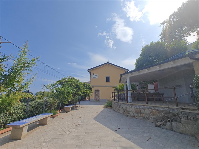 in vendita a Gioiosa Marea CaseQuattropareti