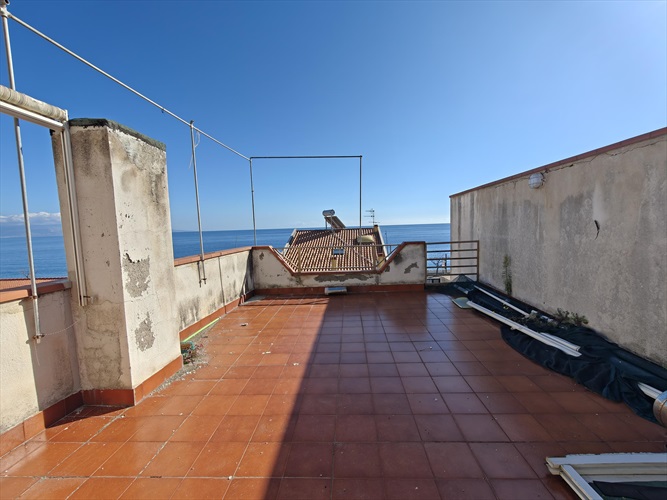 In Vendita a Roccalumera Me CaseQuattropareti