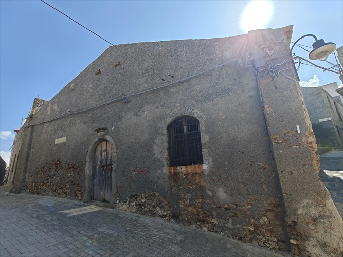 in vendita a Spadafora Messina